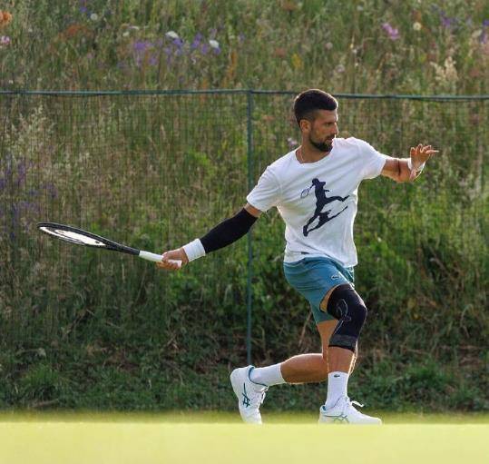 九游下载-包含德约科维奇在拜仁比赛中战术调整，出色防守引发热议！引发球迷热议的词条