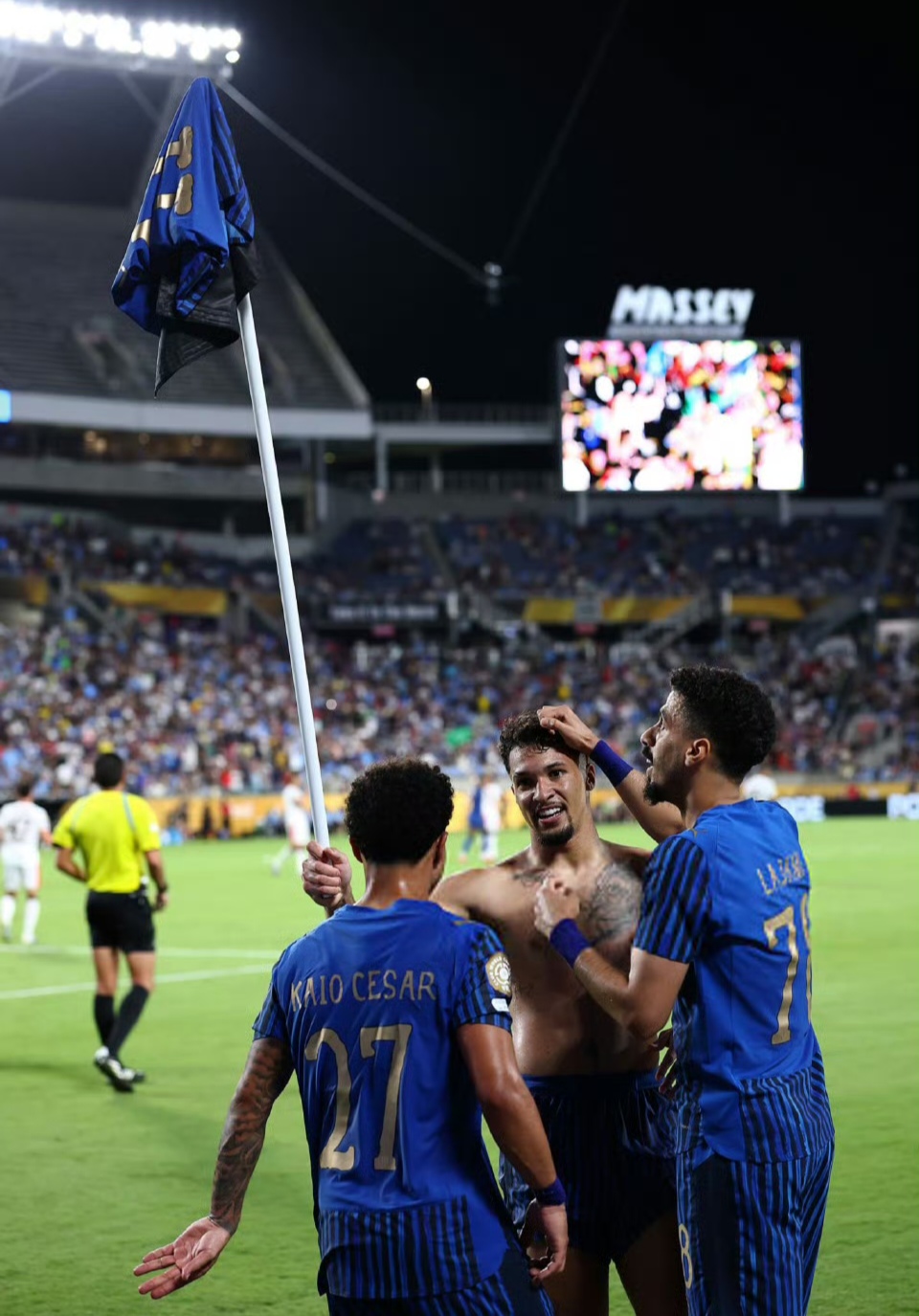  社区盾赛程吃紧，国际米兰今晚复出首秀，话题不断，资深球员宣示担当